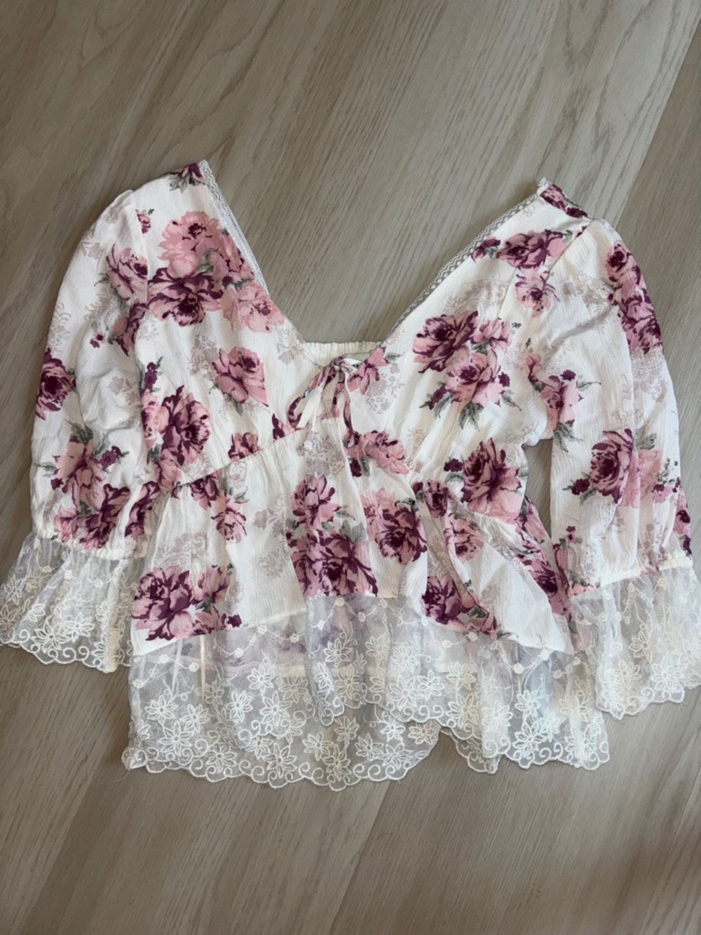 Hollister White Peasant Blouse with Pink and Purple Rose Print